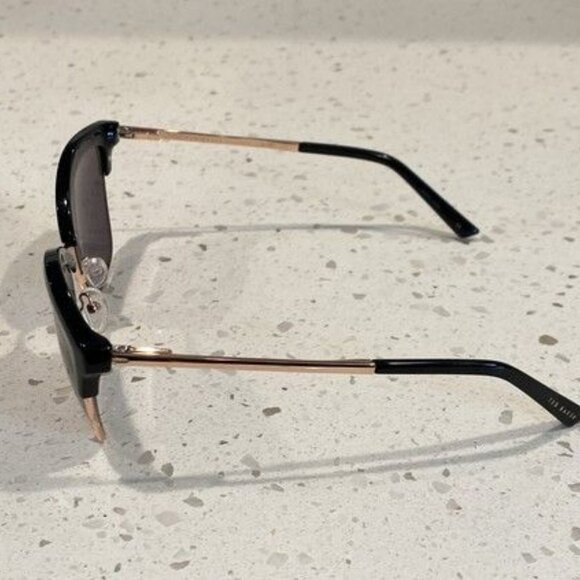 Ted Baker sunglasses black Gold Trim 15 16 140